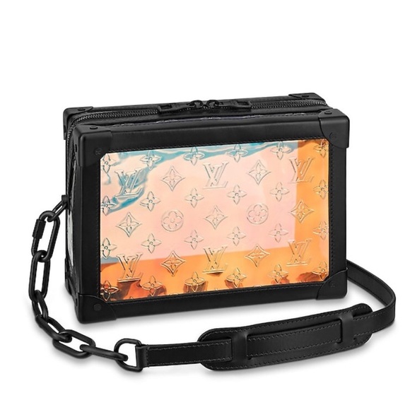Amazing Louis Vuitton Prism soft trunk - Picture 2 of 9